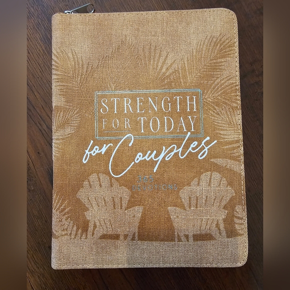 Strength for Today Couples 365 Day Devotionals - Picture 1 of 5